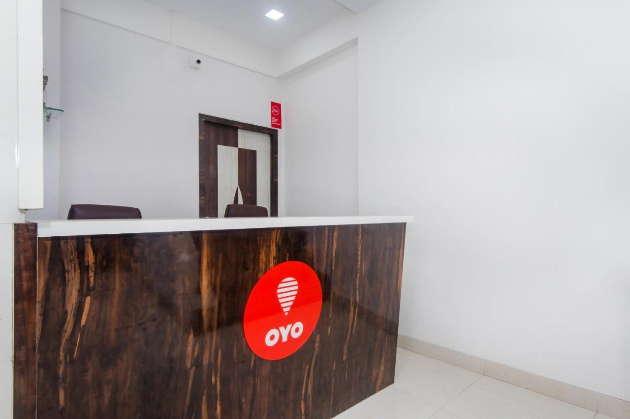 Oyo 13660 Cliff Hanger Bombay Extérieur photo